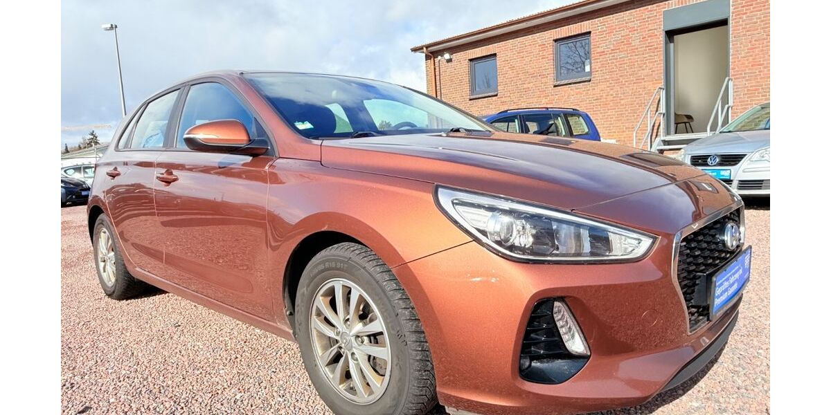 Hyundai i30 123.200 km 8.999 &euro; Delmenhorst 27755