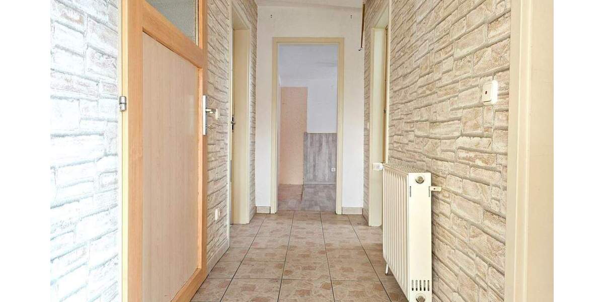 Mehrfamilienhaus, Wohnhaus Bremen Burg-Grambke - 6 Zimmer, 150 m&sup2;, 295.000&euro; | Angebot:25821544