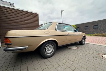 Mercedes 280