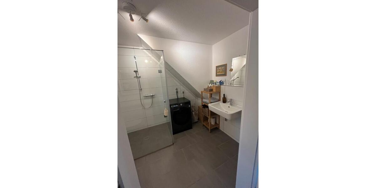 Dachgeschoßwohnung Bremen Schwachhausen - 2 Zimmer, 55 m&sup2;, 995&euro; | Angebot:27657730