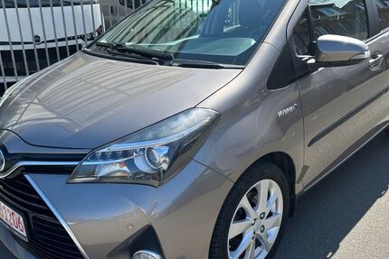 Toyota Yaris 106.200 km 10.940 &euro; Bremen 28215