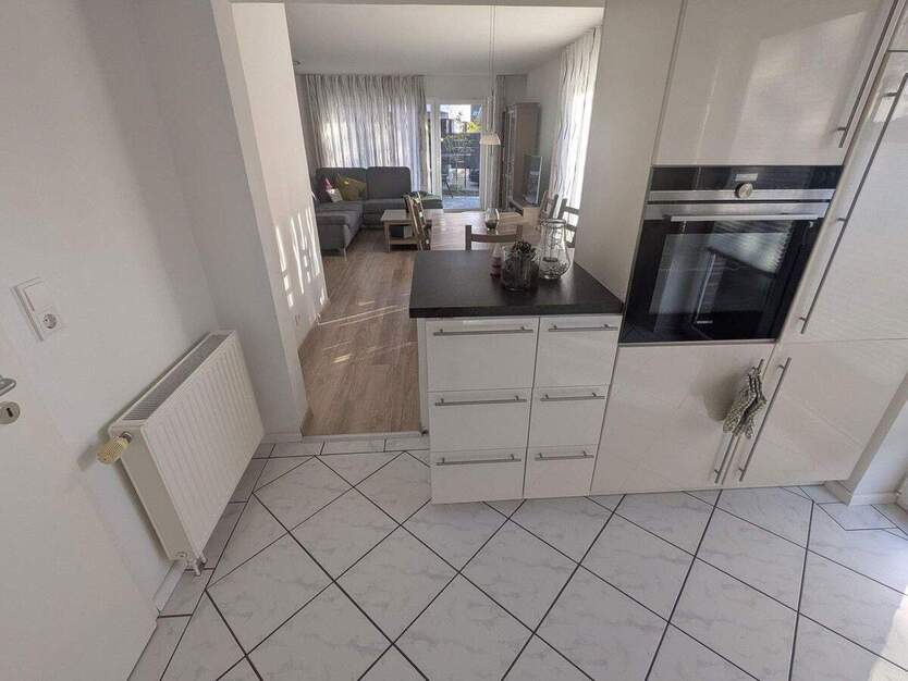 Top gepflegtes Reihenendhaus (2002) mit vielen Renovierungen in Spielstraße (provisionsfrei) 4 zimmer