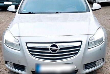 Opel Insignia 235.440 km 4.099 &euro; Bremen 28329