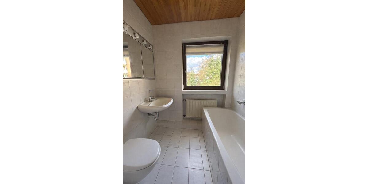 Reihenhaus Bremen Blumenthal - 7 Zimmer, 113 m&sup2;, 239.000&euro; | Angebot:26518019