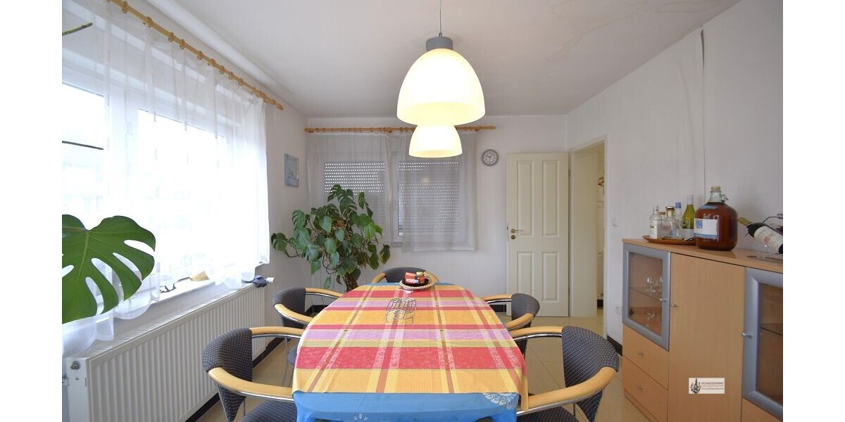 Großes modernisiertes EFH + EBK + Wintergarten + 3 Bäder mit 2 Stellplätzen vor dem Haus - Doppelhaushälfte Syke / Siedlung Gessel Gessel | Angebot:24213112