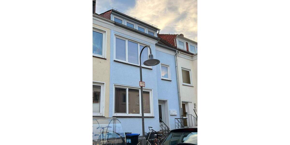 3-Parteienhaus in perfekter Lage 6 zimmer