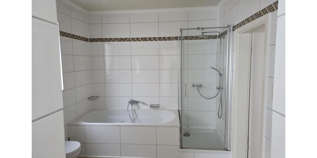 Erdgeschoßwohnung Bremen - 3 Zimmer, 85 m&sup2;, 860&euro; | Angebot:26620857