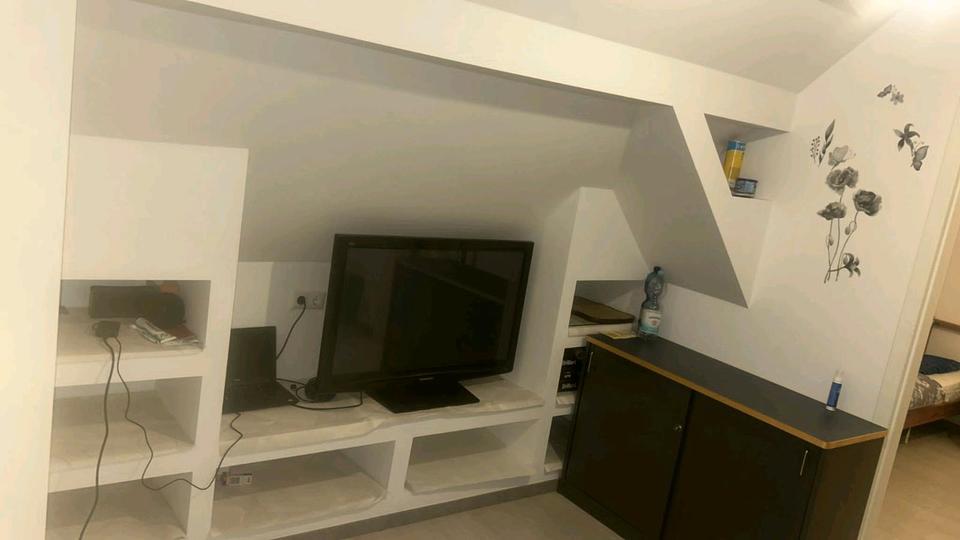 Dachgeschoßwohnung Bremen Gröpelingen - 1 Zimmer, 50 m&sup2;, 800&euro; | Angebot:24615081