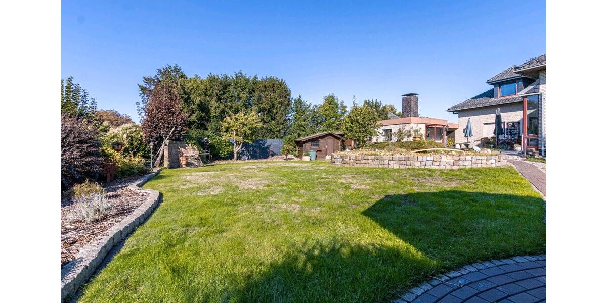 Einfamilienhaus Stuhr - 14 Zimmer, 361 m&sup2;, 989.999&euro; | Angebot:27201446