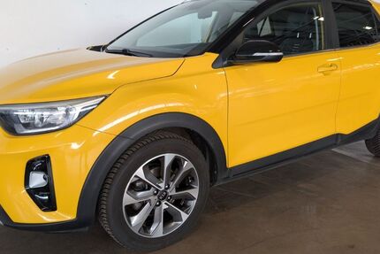 Kia Stonic 62.800 km 15.490 € Delmenhorst 27751