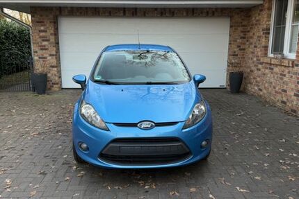Ford Fiesta 121.000 km 3.990 &euro; Delmenhorst 27751