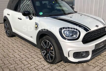 Mini Countryman SE (Cooper) 65.000 km 27.890 &euro; Grasberg bei Bremen 28879