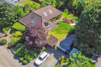 Imposante Immobilie zum Wohnen undoder Arbeiten mit liebevoll angelegten Garten in Top Lage 6 zimmer