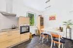 Bremen - Woltmershausen . Modernes Wohnen auf drei Ebenen - Reihenmittelhaus mit schönem Garten