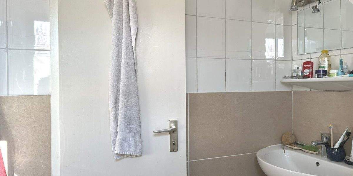 Mehrfamilienhaus, Wohnhaus Ritterhude - 8 Zimmer, 296 m&sup2;, 275.000&euro; | Angebot:25777975