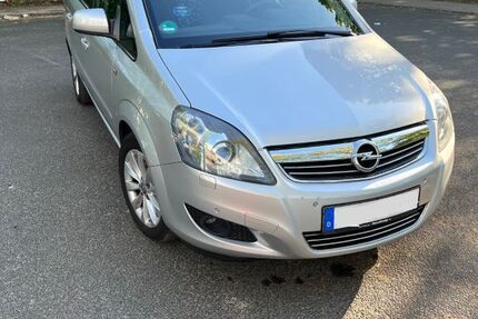 Opel Zafira 139.000 km 4.300 &euro; Bremen 28277