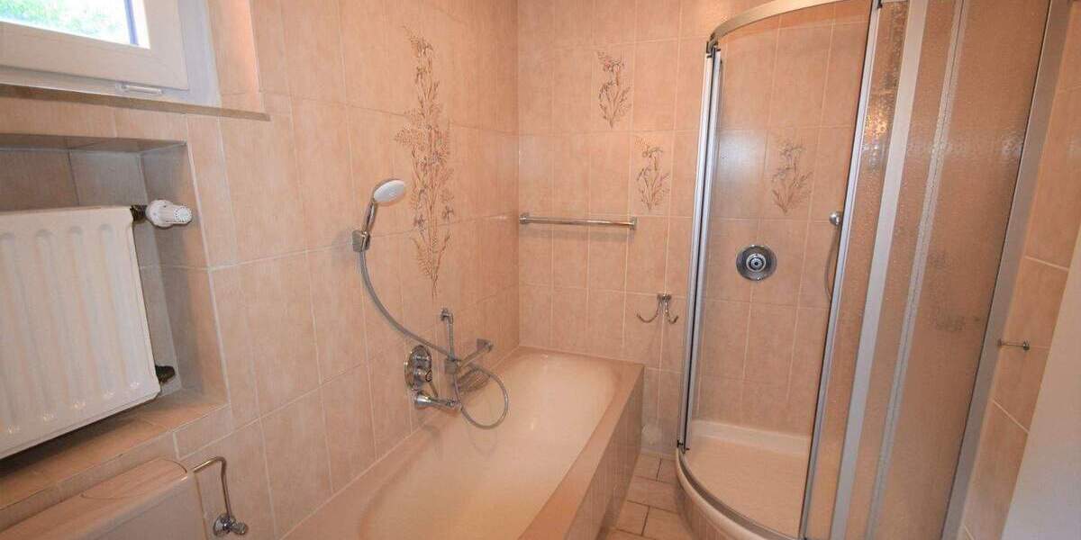 Reihenmittelhaus Bremen - Huchting Mittelshuchting - 6 Zimmer, 148 m&sup2;, 1.550&euro; | Angebot:25938953