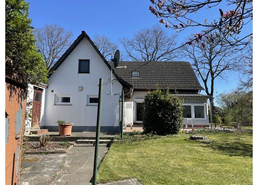 Haus zum Kaufen in Bremen 219.000 € 130 m²
