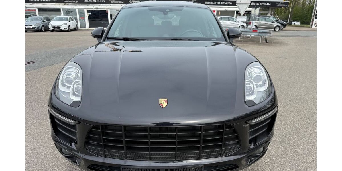 Porsche Macan 167.600 km 23.999 &euro; Bremen 28201