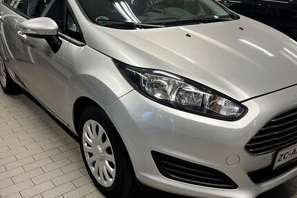 Ford Fiesta 38.350 km 7.100 &euro; Bremen 28279
