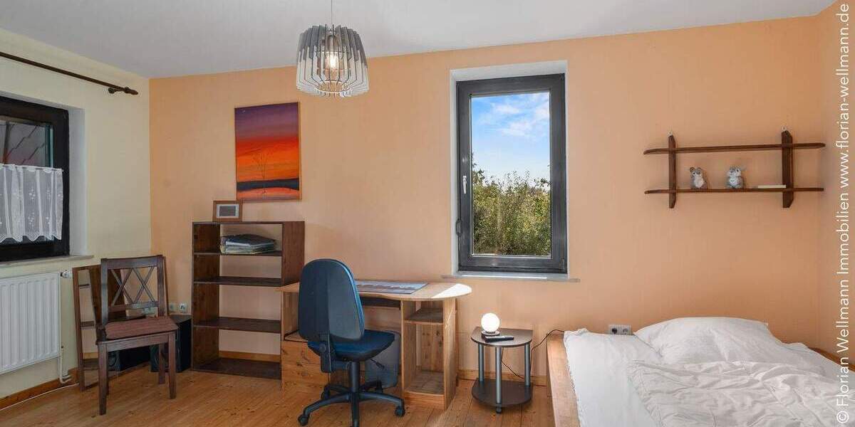 Oyten - Bassen | Gepflegtes Einfamilienhaus mit viel Platz, zwei Terrassen, großem Garten und Doppelgarage in idyllischer Ortsrandlage 7 zimmer