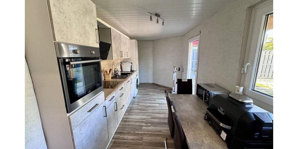 Mehrfamilienhaus, Wohnhaus Ritterhude - 7 Zimmer, 218 m&sup2;, 310.000&euro; | Angebot:25685803