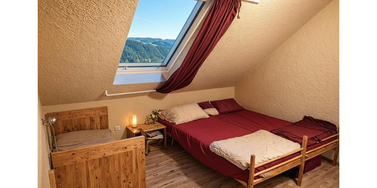 Dachgeschoßwohnung Schwanewede - 4 Zimmer, 135 m&sup2;, 151.000&euro; | Angebot:25124161