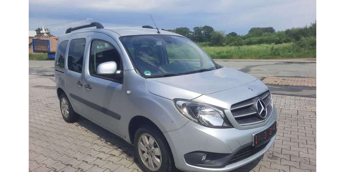 Mercedes-Benz Citan 254.000 km 6.600 &euro; Bassum 27211