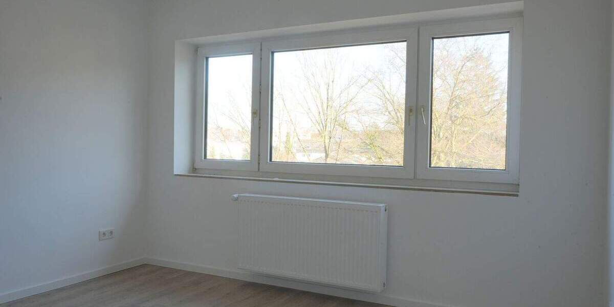 Etagenwohnung Bremen Woltmershausen - 2 Zimmer, 67 m&sup2;, 790&euro; | Angebot:25780350