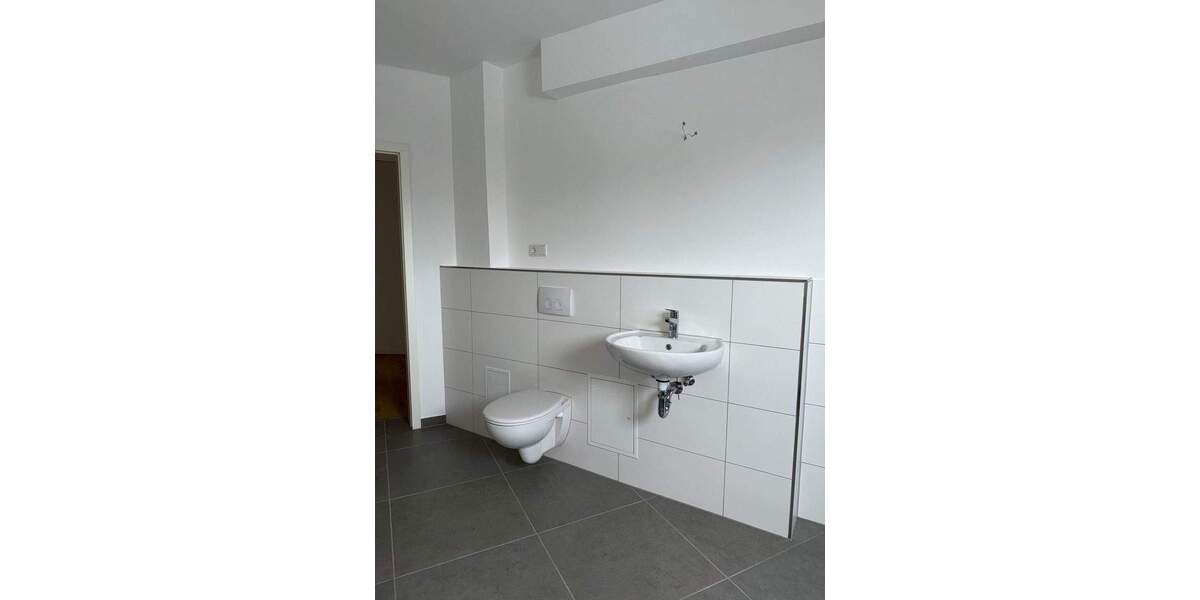 Etagenwohnung Bremen Westend - 4 Zimmer, 92 m&sup2;, 1.000&euro; | Angebot:25152622