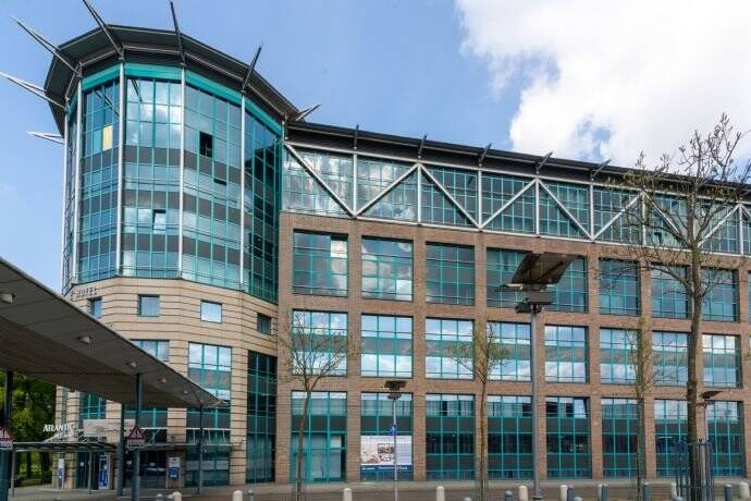 Privater Büroraum für 1 Person in HQ Bremen Airport zimmer