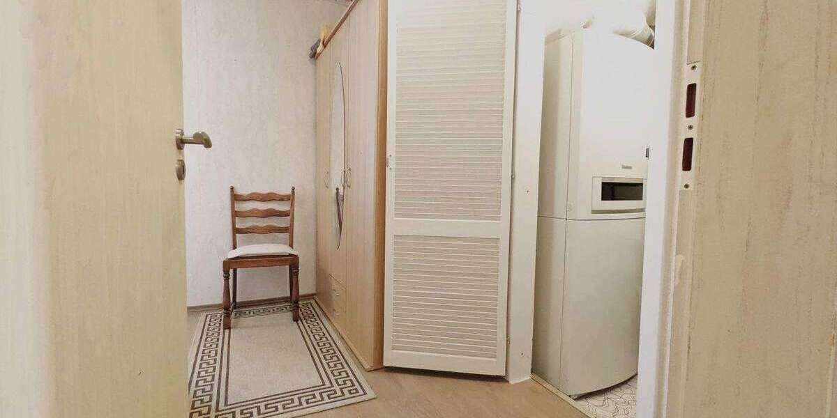 Mehrfamilienhaus, Wohnhaus Bremen Burg-Grambke - 6 Zimmer, 150 m&sup2;, 295.000&euro; | Angebot:25821544