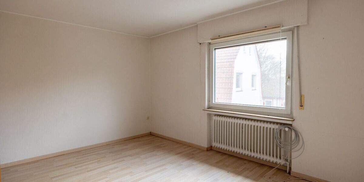 Mehrfamilienhaus, Wohnhaus Delmenhorst Stickgras/Annenriede - 6 Zimmer, 200 m&sup2;, 418.000&euro; | Angebot:25700085