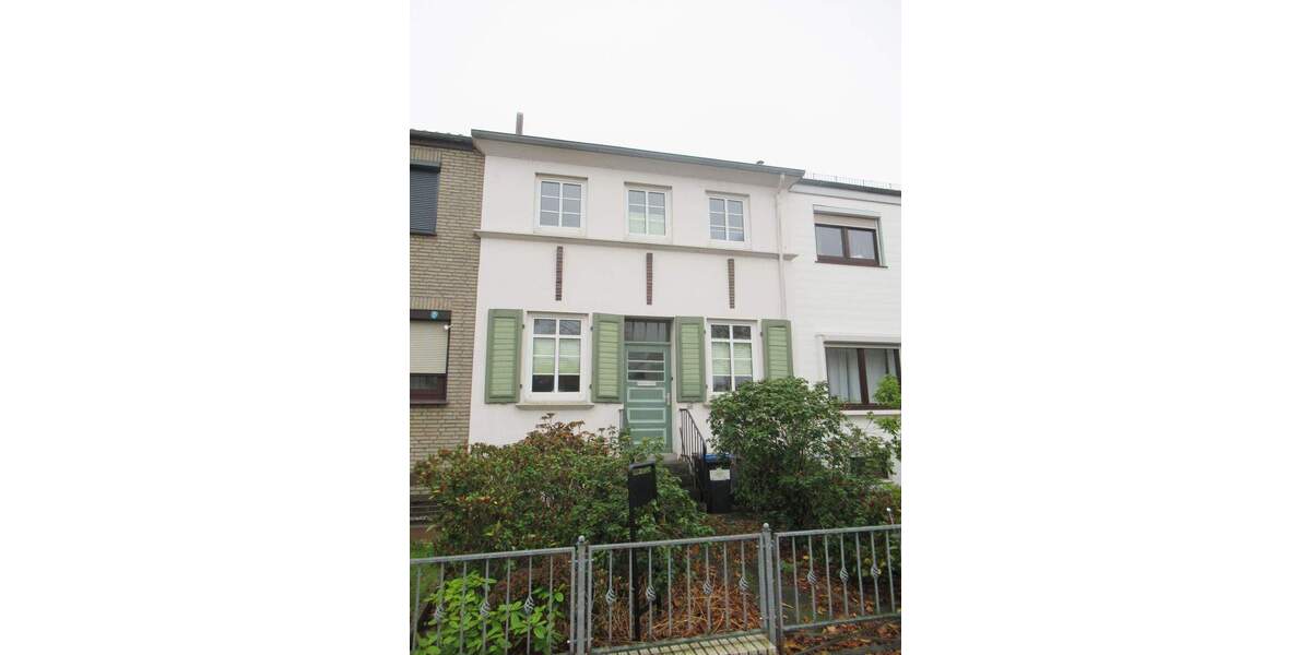 Handwerker ! Links der Weser … Stilvolles charmantes Bremer Reihenmittelhaus 6 zimmer