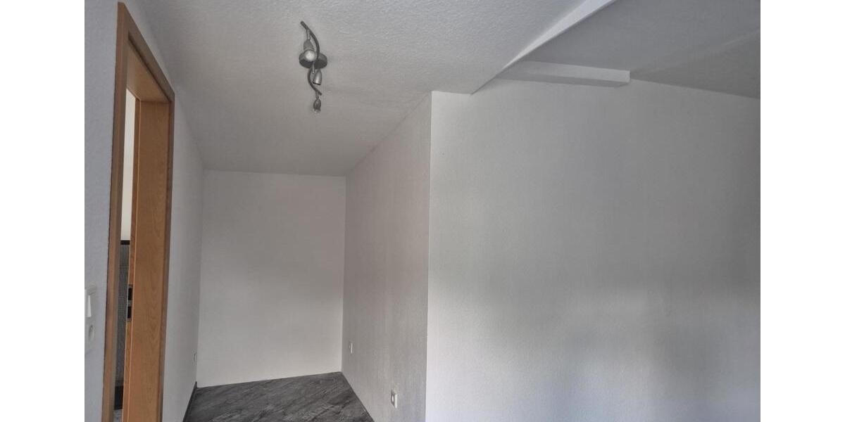 Dachgeschoßwohnung Ganderkesee - 5 Zimmer, 85 m&sup2;, 850&euro; | Angebot:26648691