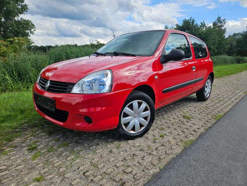 Renault Clio 171.041 km 1.990 € Bremen 28309