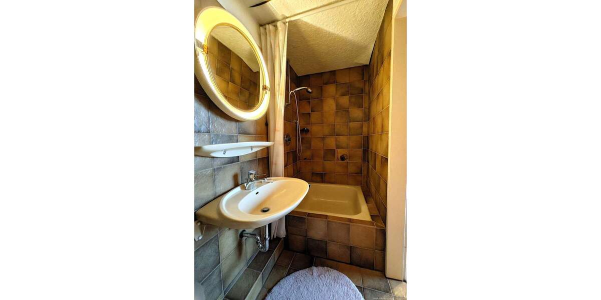 Reihenmittelhaus Bremen Burg-Grambke - 5 Zimmer, 120 m&sup2;, 299.000&euro; | Angebot:25645397