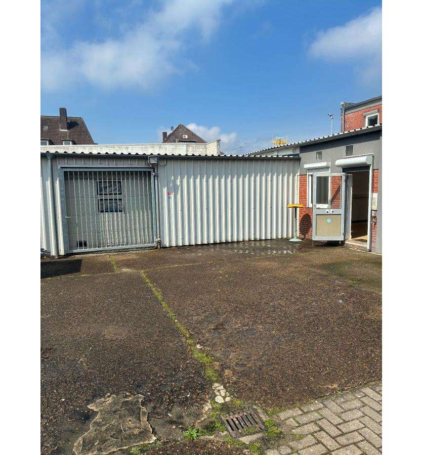 Halle in Bremerhaven 825 € 250 m²