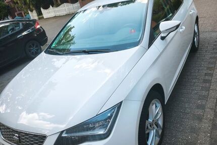 Seat Leon 46.808 km 8.899 &euro; Bremen 28219