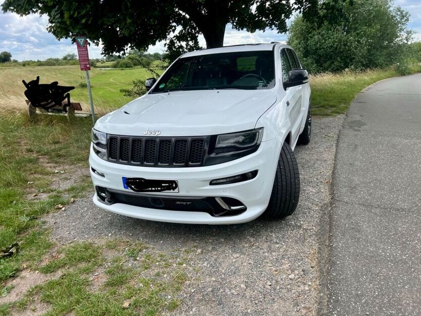 Grand Cherokee