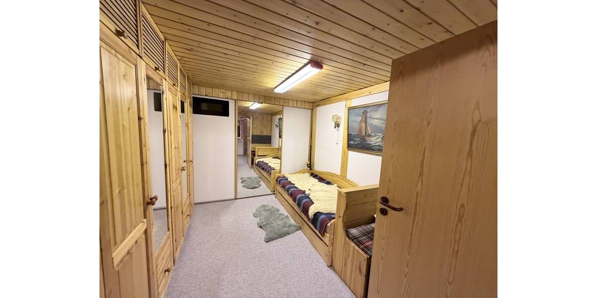 Einfamilienhaus Bremen Schönebeck - 7 Zimmer, 367 m&sup2;, 699.900&euro; | Angebot:26217731