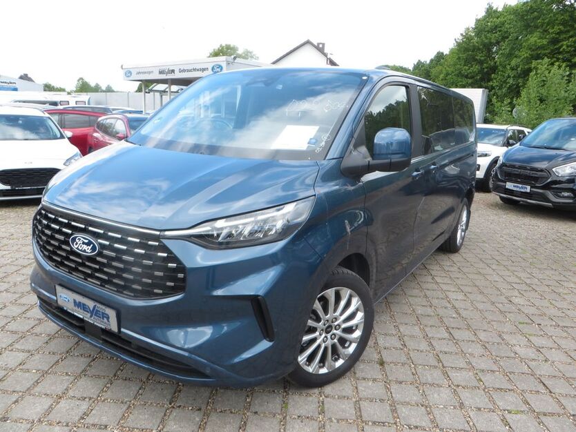 Ford Tourneo Custom 4.995 km 57.990 € Achim-Baden 28832