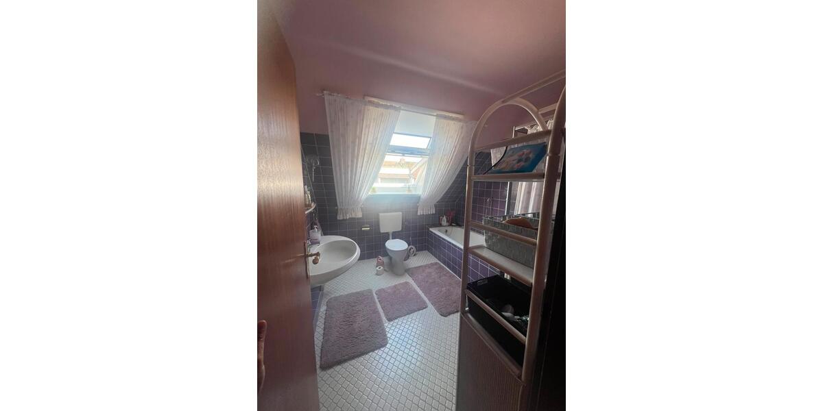 Reihenhaus Achim - 6 Zimmer, 155 m&sup2;, 360.000&euro; | Angebot:27081129