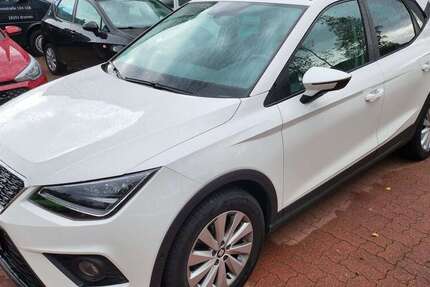 Seat Arona 86.600 km 9.450 € Hambergen 27729