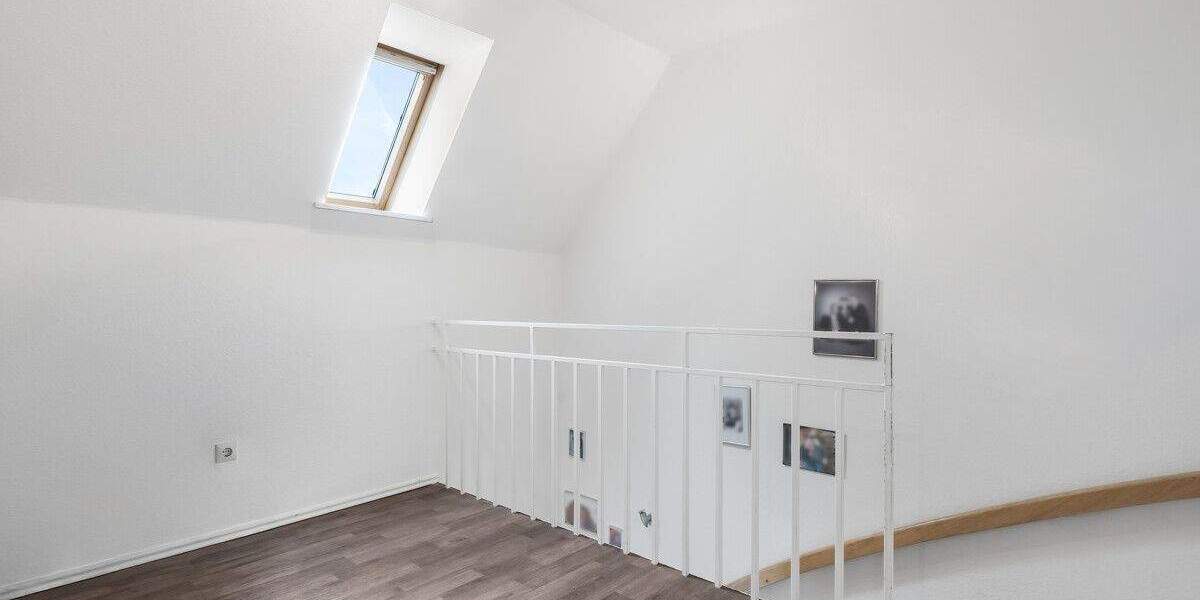 Doppelhaushälfte Emtinghausen - 6 Zimmer, 127 m&sup2;, 299.000&euro; | Angebot:25670976