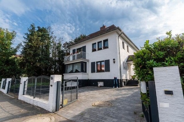 Großes EFH Modernisiert mit Garten und Garage 5 zimmer