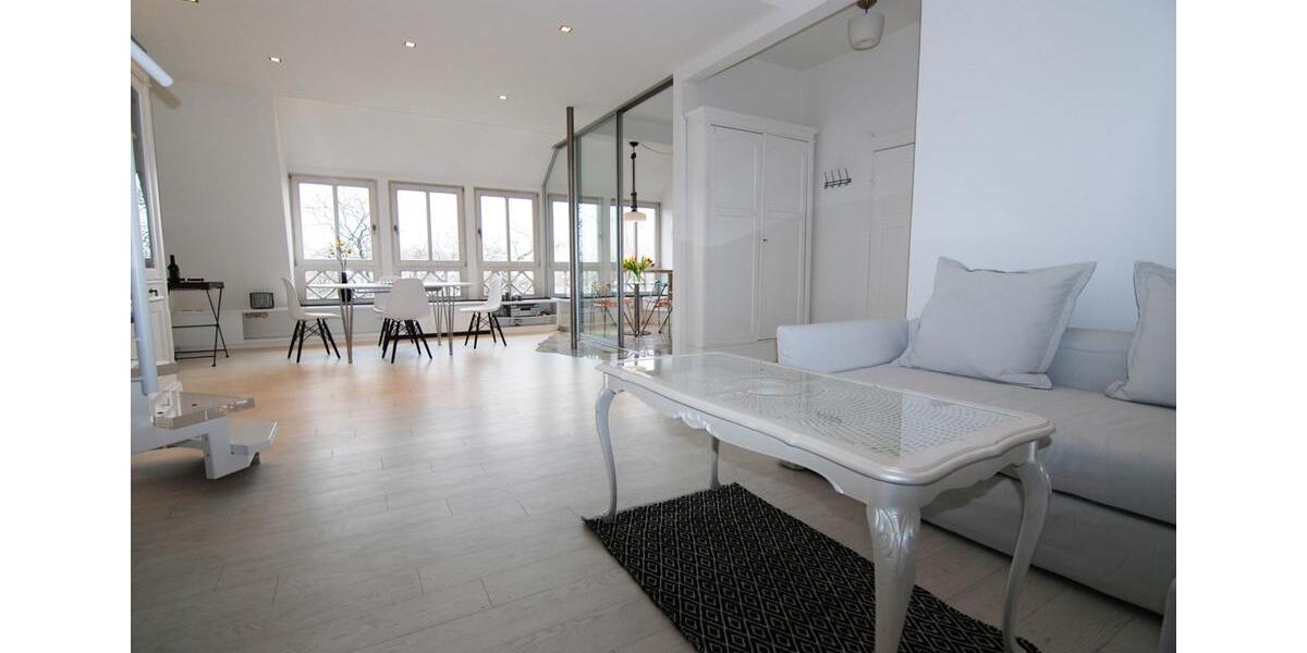 Exklusive möblierte Penthousewohnung am Osterdeich 2 zimmer