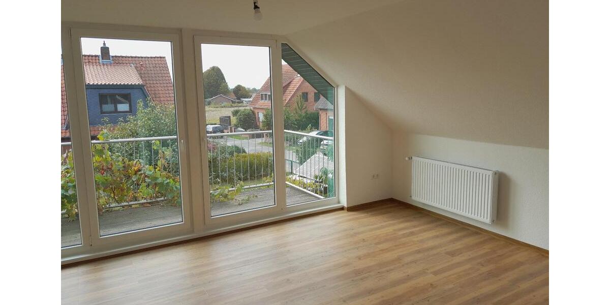 Dachgeschoßwohnung Martfeld - 3 Zimmer, 100 m&sup2;, 650&euro; | Angebot:26232176