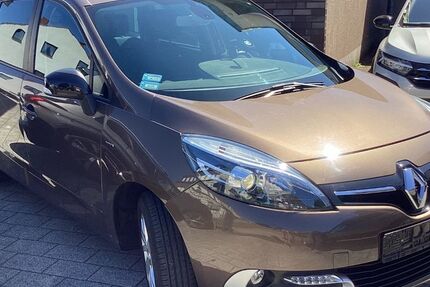 Renault Scenic 53.300 km 10.890 € Bremen 28309