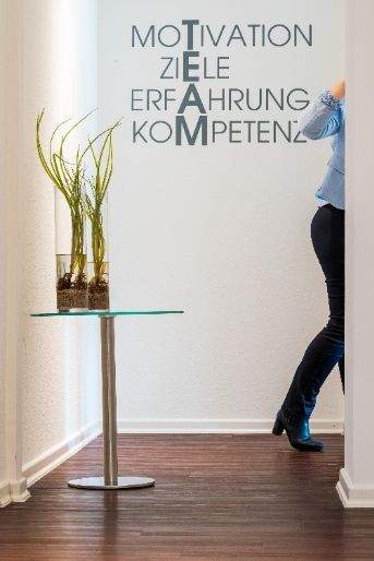 Modernes möbliertes Einzel- oder Mehrplatzbüro in Bremen - sofort verfügbar zimmer